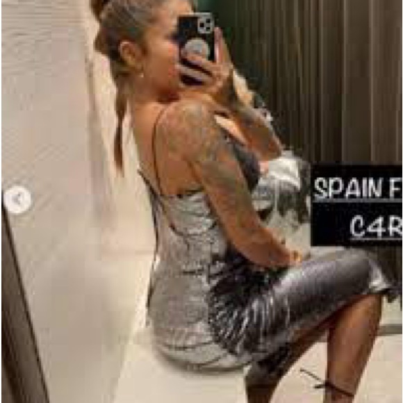 ‼️WOW‼️ZARA Silver Spaghetti strap, Midi shimmer dress‼️Absolutely beautiful♥️ - Picture 11 of 11